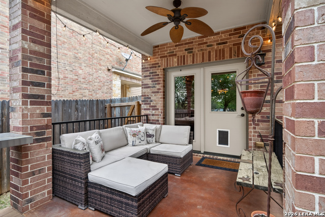 Image 21 of 25 For 208 Horse Hill