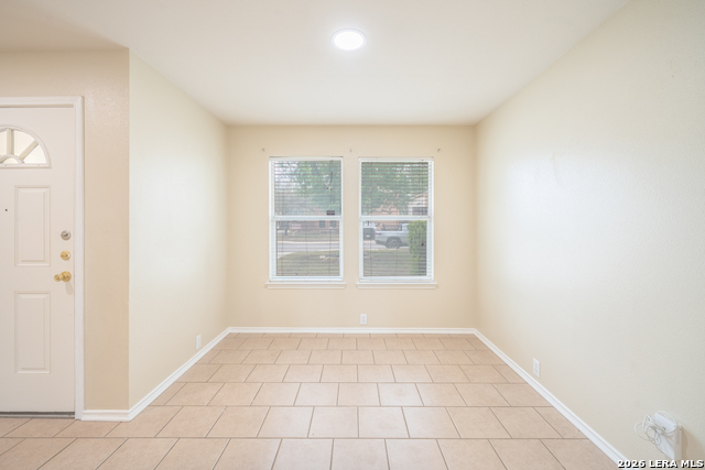 Image 12 of 31 For 20310 Blue Trinity