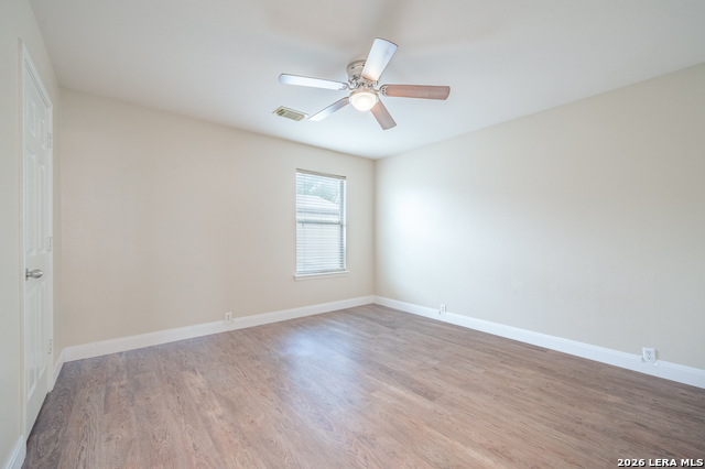 Image 27 of 31 For 20310 Blue Trinity