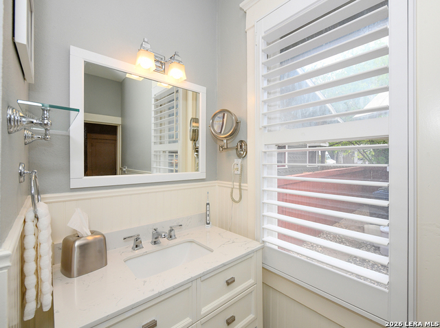 Image 12 of 28 For 947 Agarita W