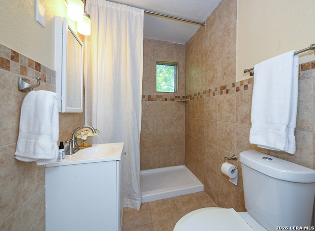 Image 22 of 28 For 947 Agarita W