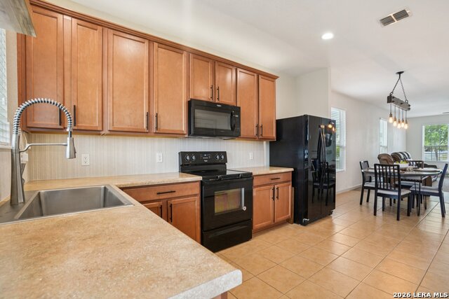 Image 10 of 33 For 9615 Harbor Mist