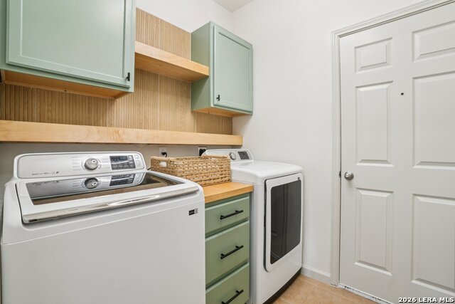 Image 15 of 33 For 9615 Harbor Mist