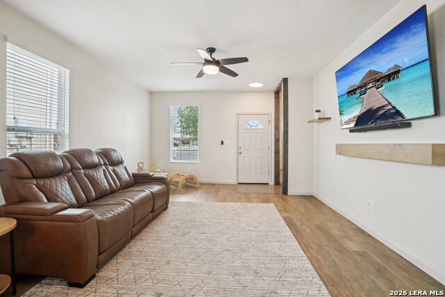 Image 4 of 33 For 9615 Harbor Mist