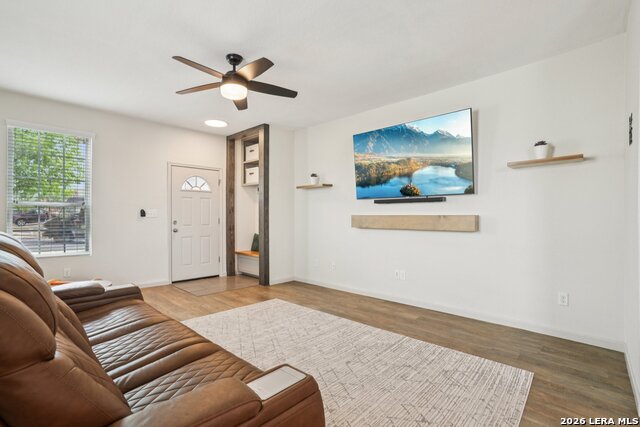 Image 5 of 33 For 9615 Harbor Mist