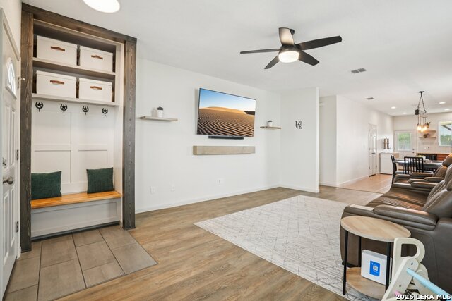 Image 6 of 33 For 9615 Harbor Mist