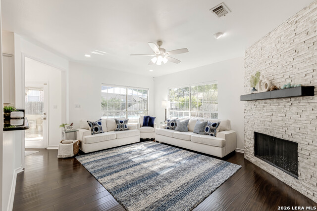 Image 37 of 66 For 17410 Shady Canyon Dr