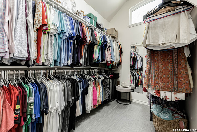 Image 48 of 66 For 17410 Shady Canyon Dr