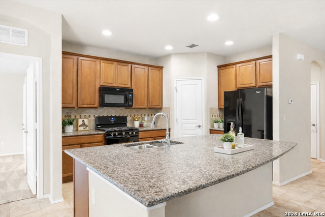 Image 17 of 52 For 27531 Paseo Mesa