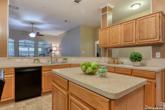 Image 11 of 33 For 37 Sweetwood