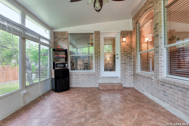 Image 29 of 33 For 37 Sweetwood