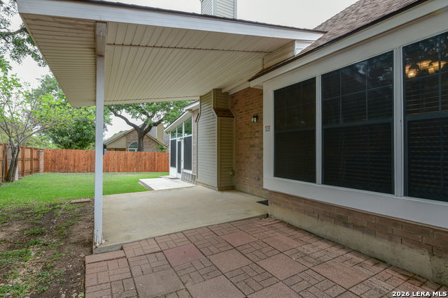 Image 30 of 33 For 37 Sweetwood