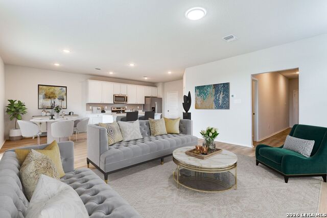 Image 4 of 28 For 14626 Emerio Dr