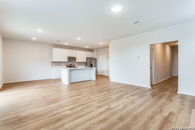 Image 5 of 28 For 14626 Emerio Dr