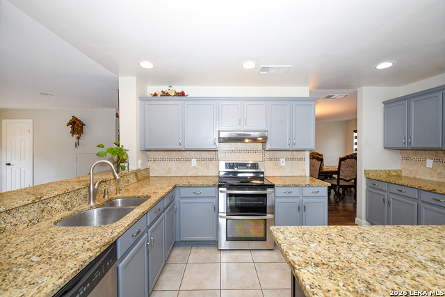 Image 7 of 23 For 15922 Tampke