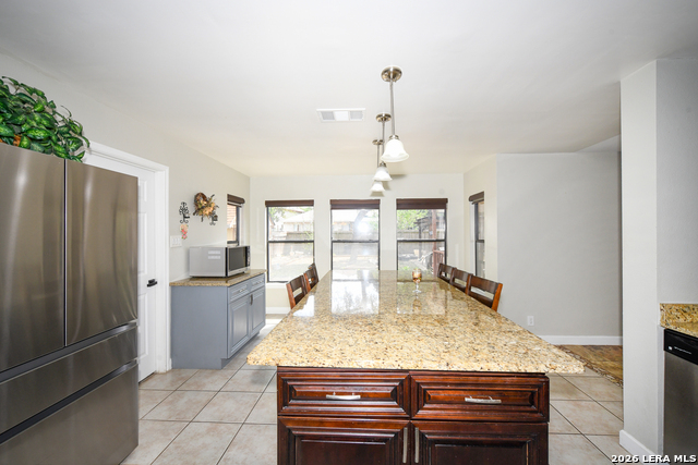 Image 8 of 23 For 15922 Tampke