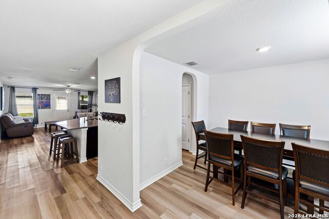 Image 12 of 38 For 8919 Taylor Grv