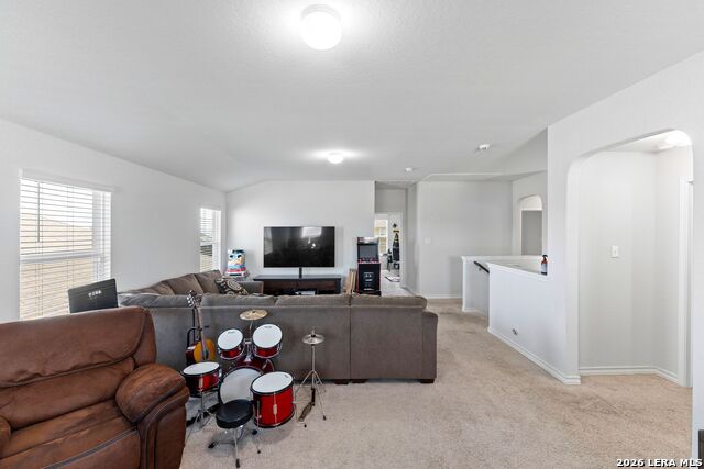 Image 28 of 38 For 8919 Taylor Grv