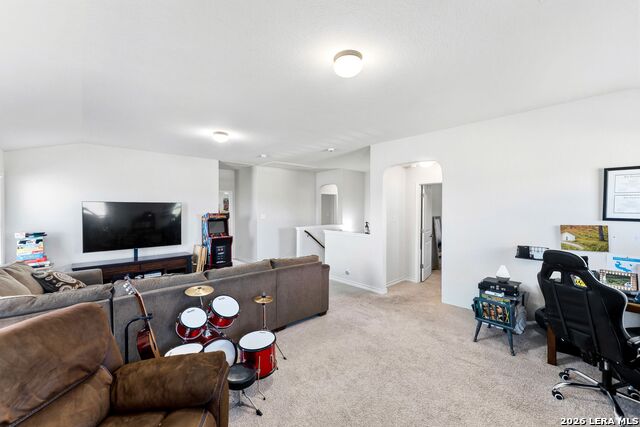 Image 29 of 38 For 8919 Taylor Grv