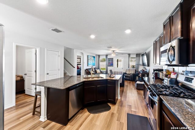 Image 6 of 38 For 8919 Taylor Grv