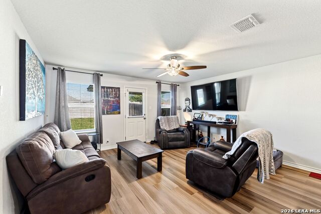 Image 7 of 38 For 8919 Taylor Grv