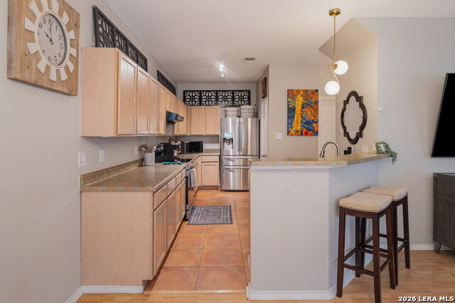 Image 8 of 26 For 12239 Gwendolen Dr