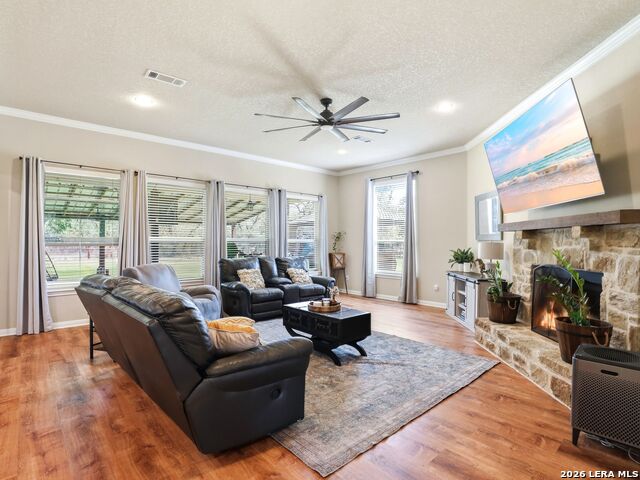 Image 9 of 49 For 1211 Copperhead Road