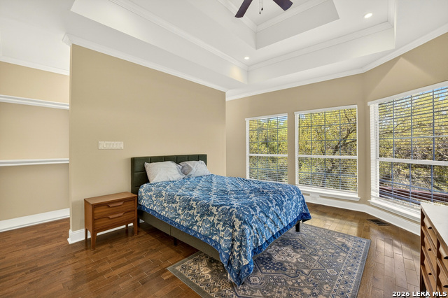 Image 15 of 35 For 11 Falls Vw  