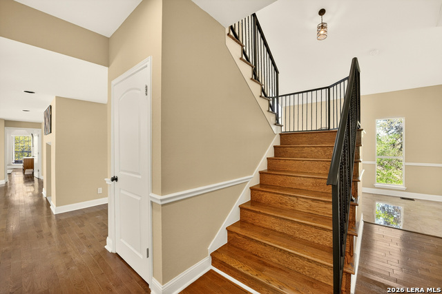 Image 20 of 35 For 11 Falls Vw  