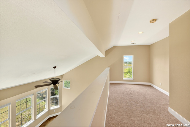 Image 22 of 35 For 11 Falls Vw  