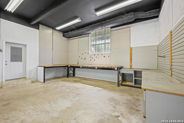 Image 29 of 35 For 11 Falls Vw  