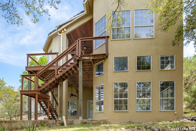 Image 32 of 35 For 11 Falls Vw  