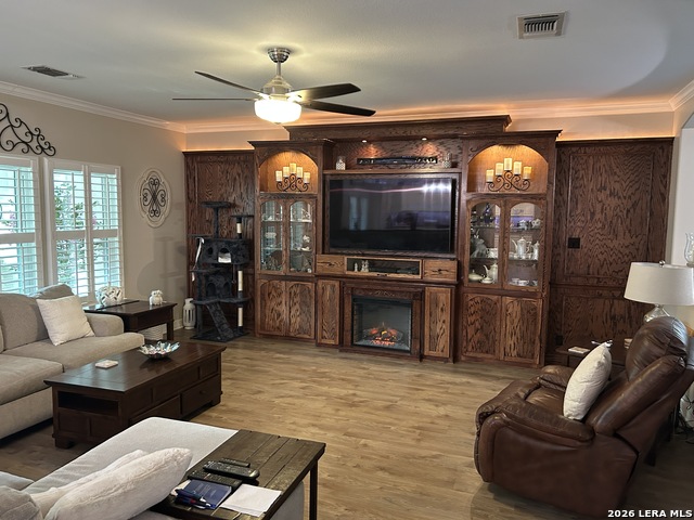 Image 17 of 59 For 12470 Cedar Trl