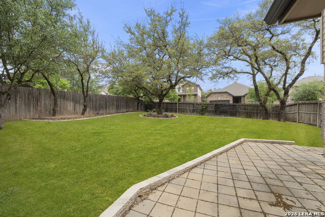 Image 28 of 37 For 8303 Dianthus Stead