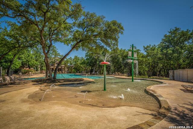 Image 31 of 37 For 8303 Dianthus Stead