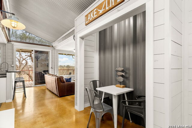 Image 12 of 39 For 9035 Fm 725  