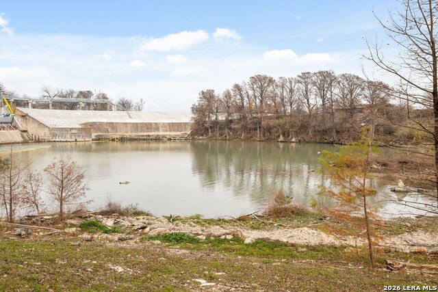 Image 34 of 39 For 9035 Fm 725  