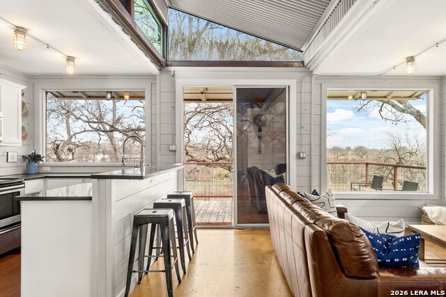 Image 8 of 39 For 9035 Fm 725  