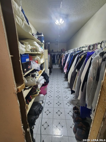 Image 10 of 14 For 9802 Trendwood