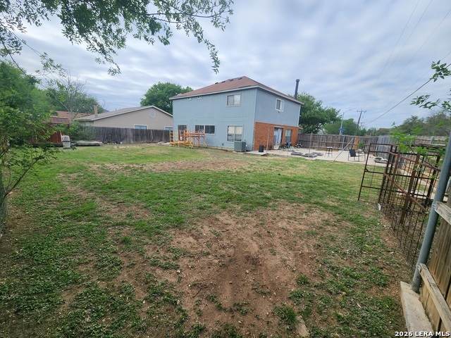 Image 3 of 14 For 9802 Trendwood