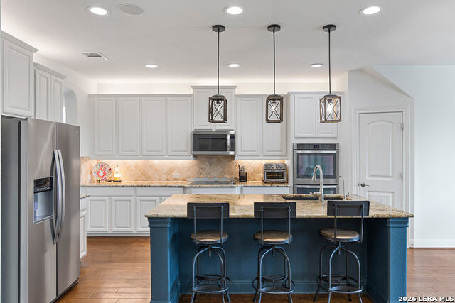 Image 10 of 63 For 8039 Cibolo Vly