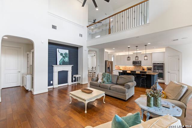 Image 16 of 63 For 8039 Cibolo Vly