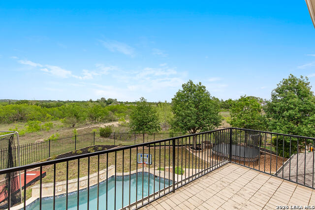 Image 33 of 63 For 8039 Cibolo Vly