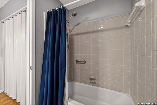 Image 22 of 27 For 3437 Turtle Village St  91