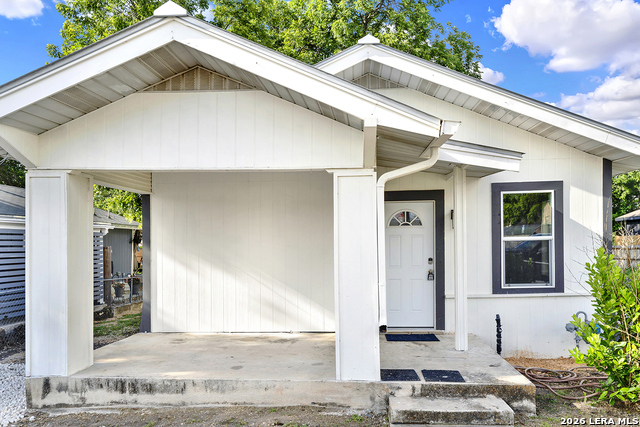 Details for 1426 Carson St E, San Antonio, TX 78208