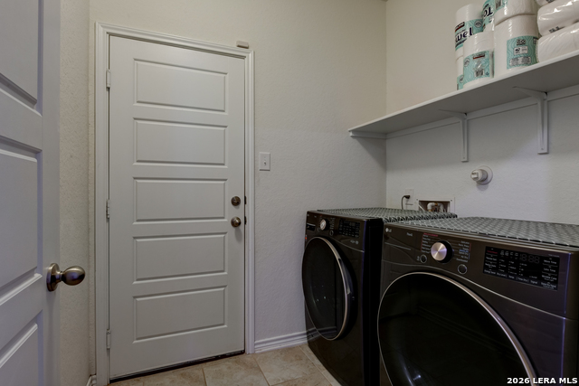 Image 27 of 30 For 8419 Fortuna Valley