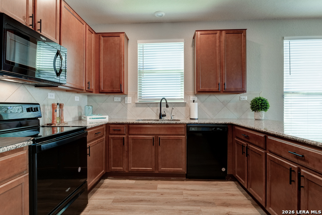 Image 9 of 30 For 8419 Fortuna Valley