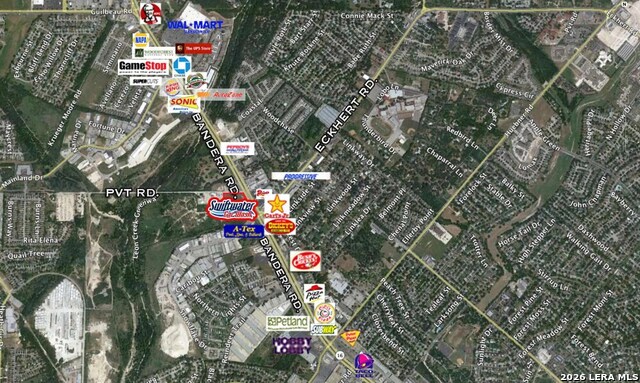 Listing photo id 0 for 7535 Bandera Rd