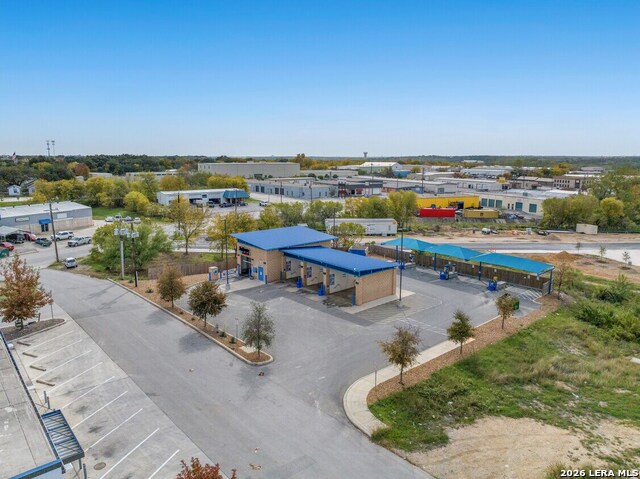 Listing photo id 7 for 7535 Bandera Rd