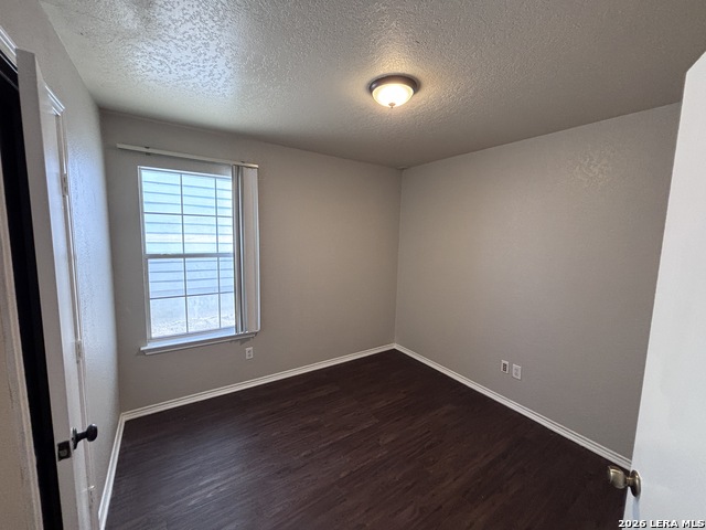 Image 17 of 30 For 1423 Barker Bay